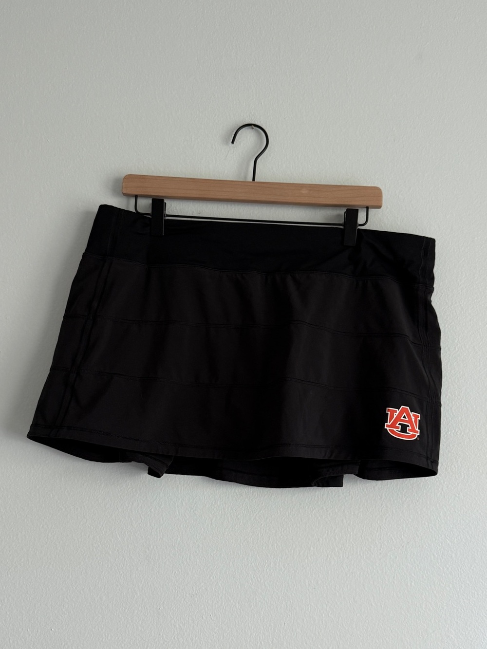 Lululemon athletica Black Skort with Orange Auburn Logo